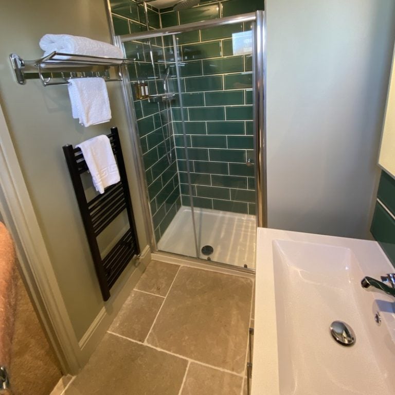 Ensuite Shower room