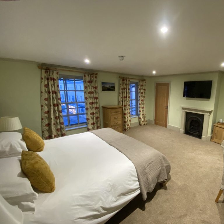 Hotel Superior Deluxe Room